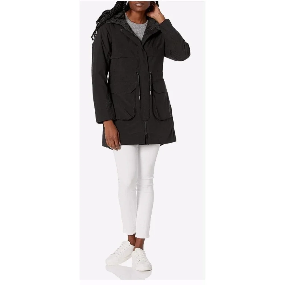 Helly Hansen Boyne Insulated Parka 2.0 Womens Black Hooded Waterproof Coat